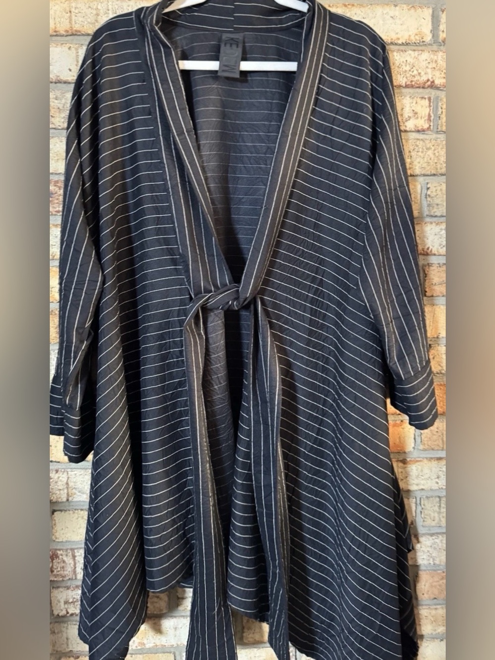 Kedem Sasson black white striped open front kimono jacket asymmetrical hem OS